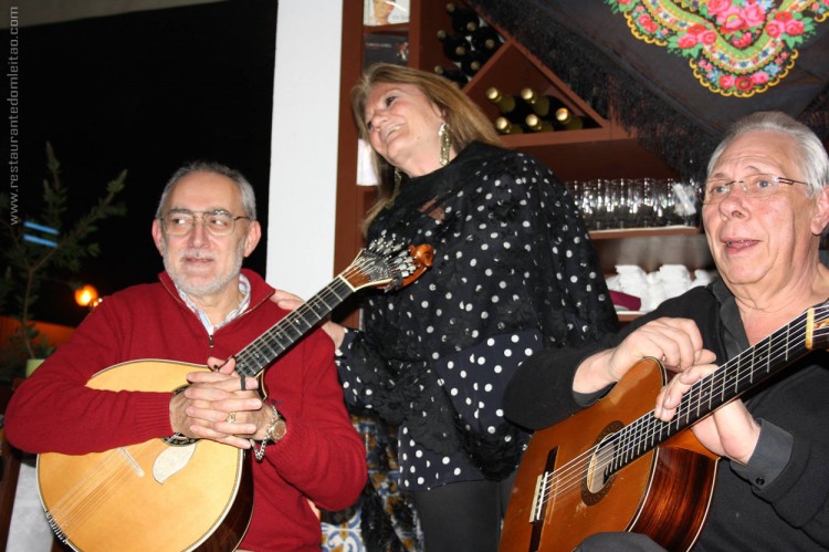 O fado no Restaurante Dom Leitão com Maria João Quadros